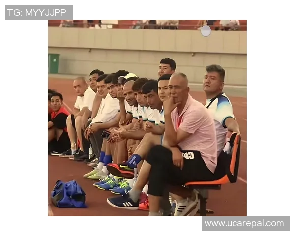 足球界哀悼之声哪位传奇明星已离世引发球迷悲痛