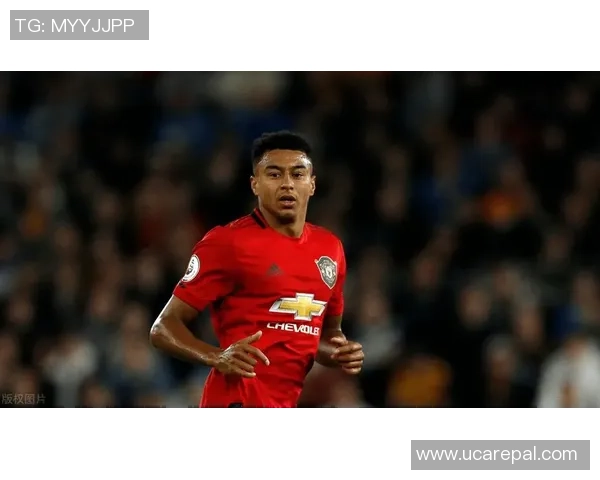 巴西足球明星喜迎新生命妻子怀孕消息引发球迷热议 巴西足球明星喜迎新生命妻子怀孕消息引发球迷热议